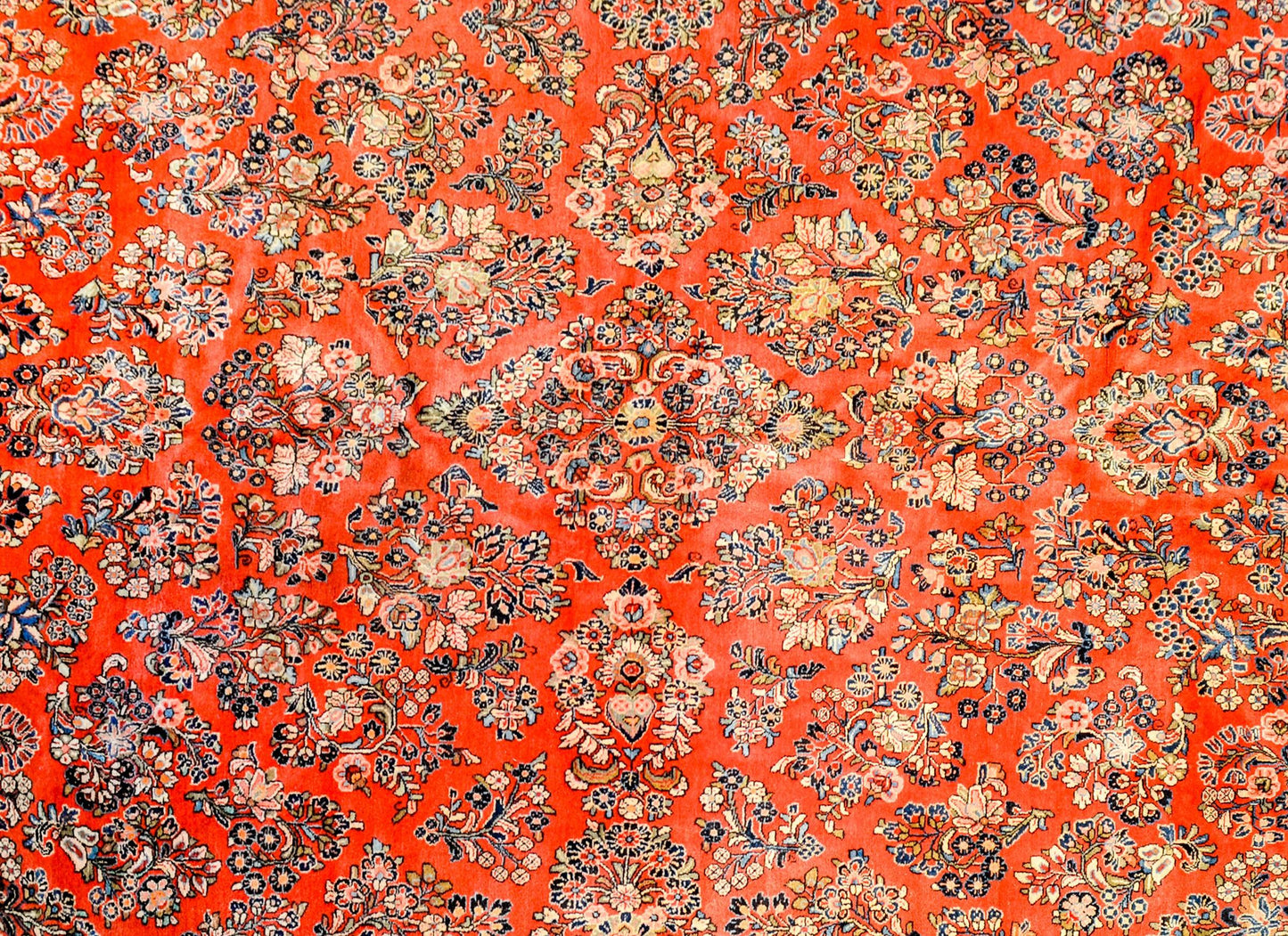 Wonderful Early 20th Century Sarouk Rug For Sale