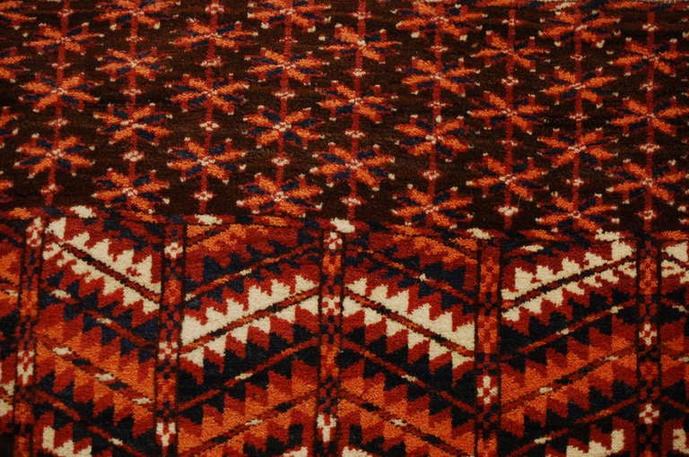 Early 20th Century Turkmen Prayer Rug For Sale
