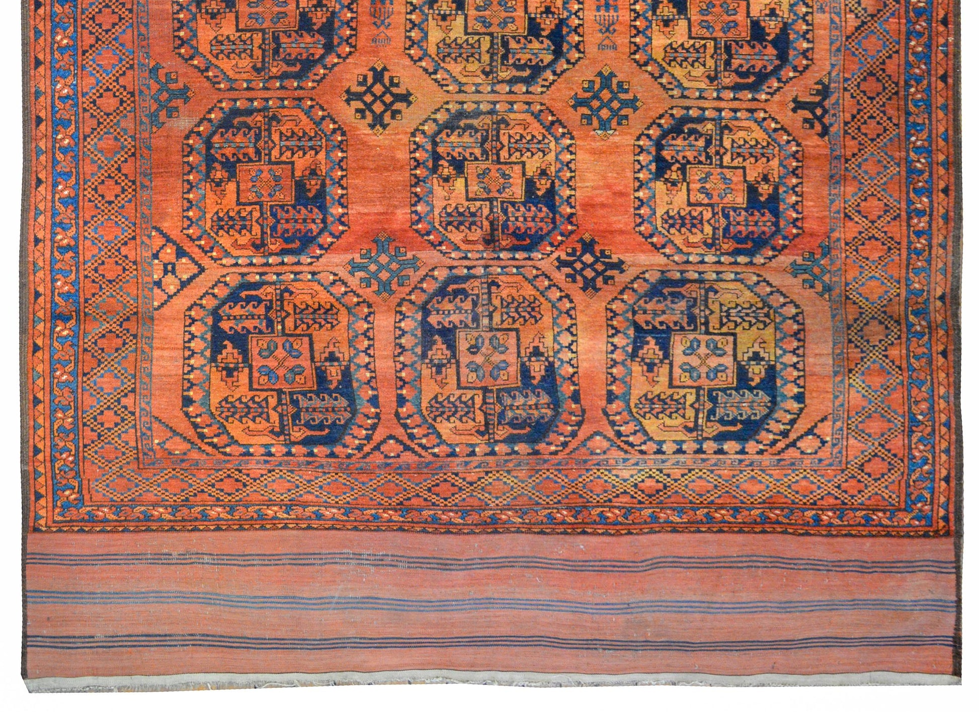 Early 20th Century Ersari Rug For Sale