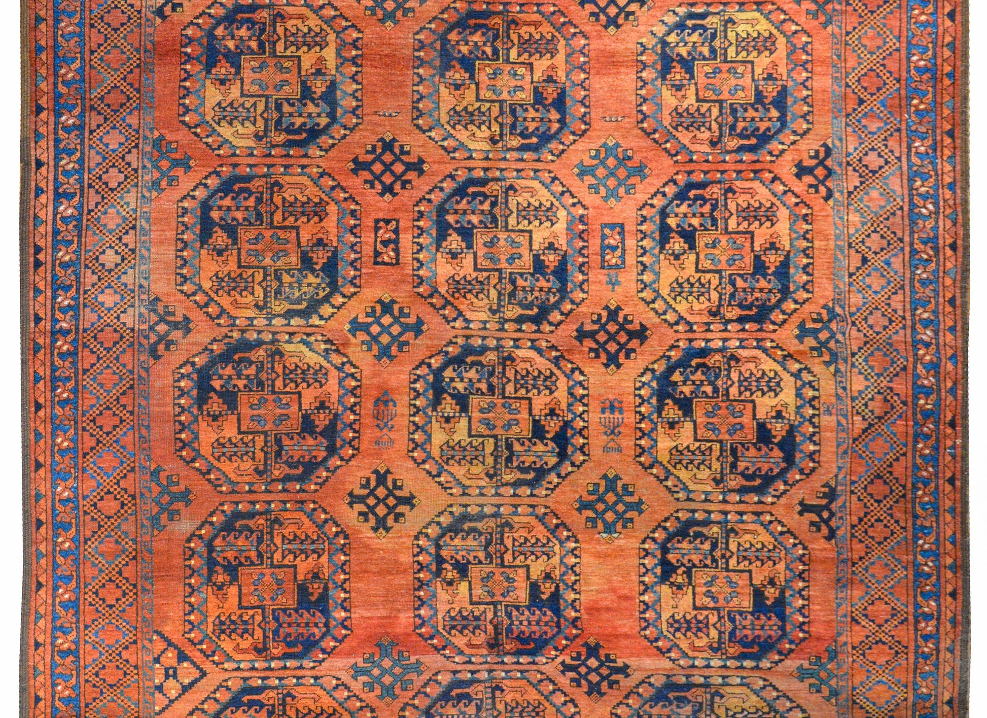 Early 20th Century Ersari Rug For Sale