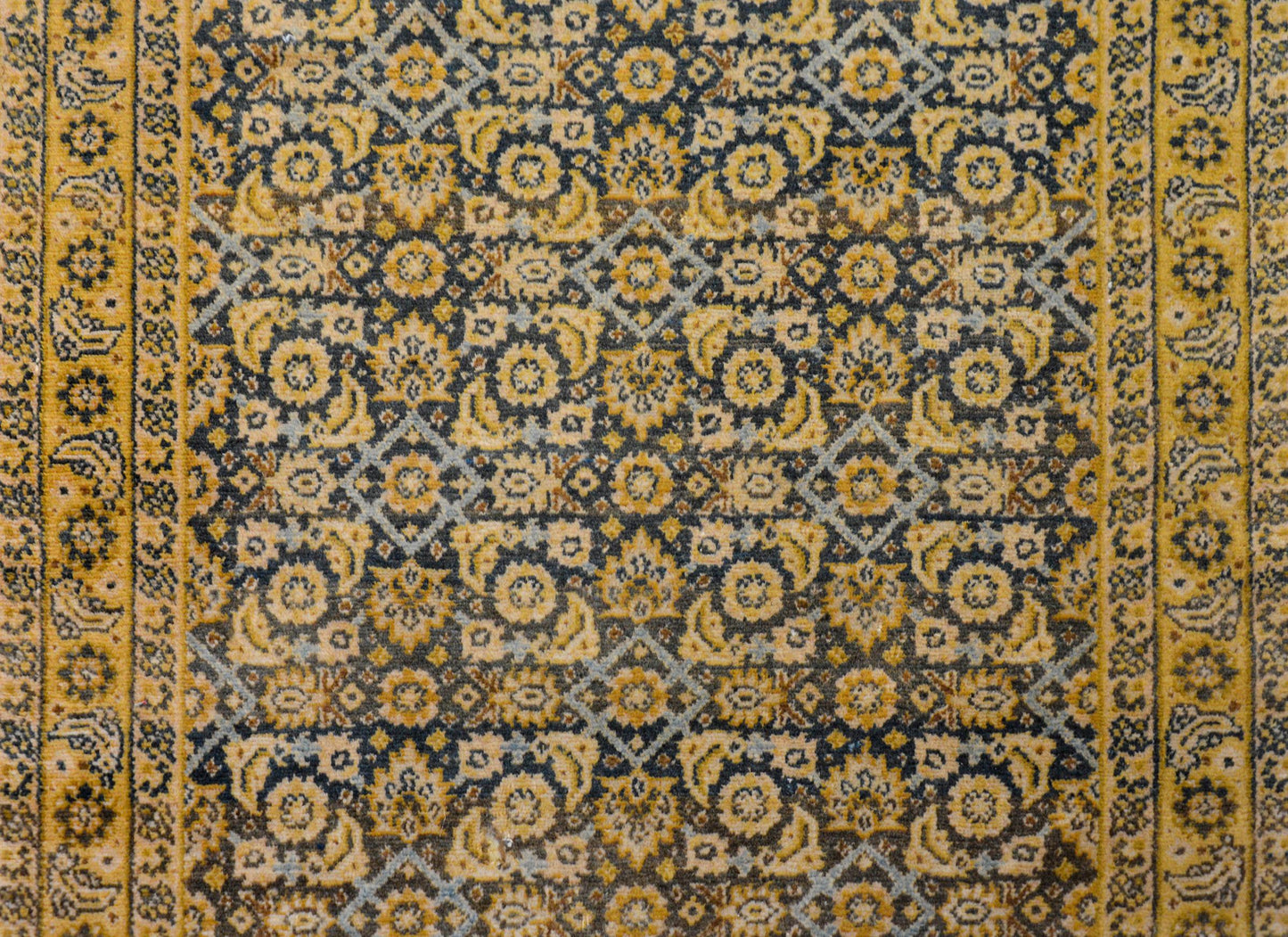 Early 20th Century Senneh Rug For Sale