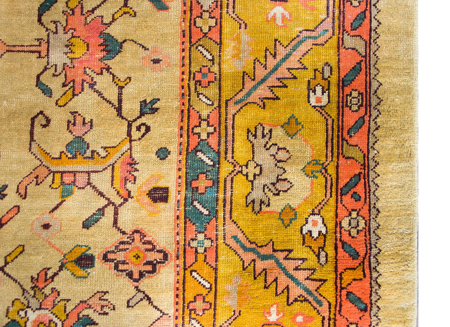 Early 20th Century Turkish Oushak Rug For Sale