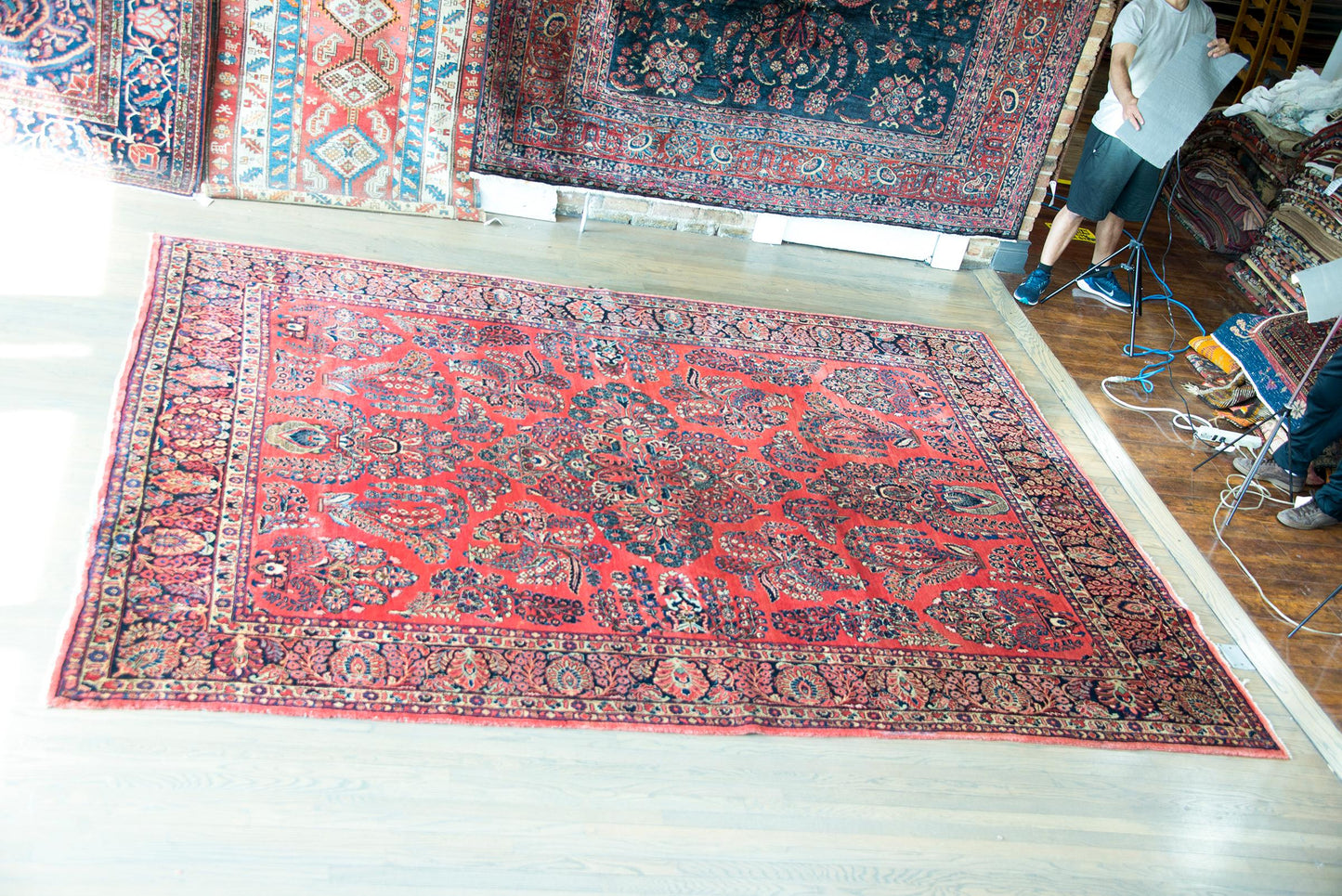 Early 20th Century Persian Sarouk Rug For Sale