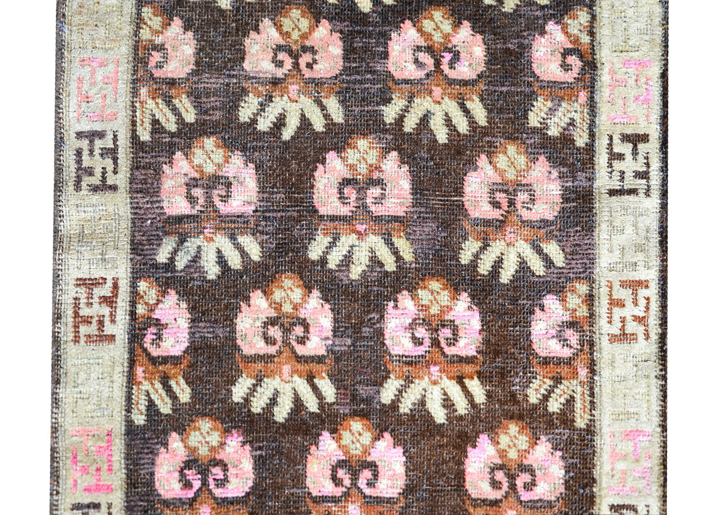 Early 20th Century Samarkand Rug For Sale