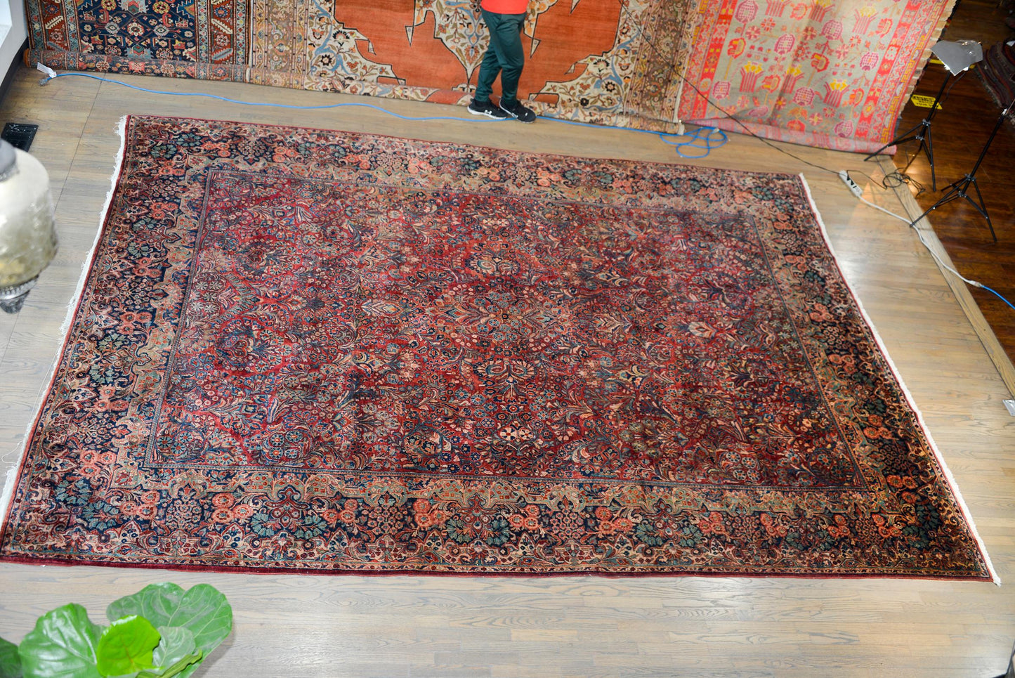 Outstanding Early 20th Century Sarouk Rug For Sale