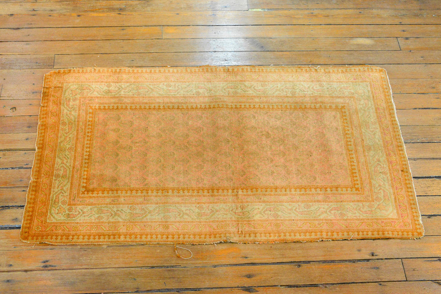 Early 20th Century Seraband Rug For Sale