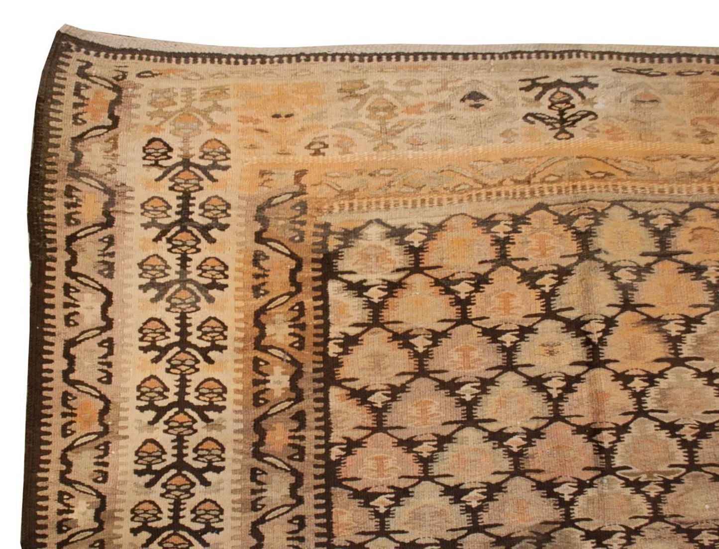 Early 20th Century Qazvin Kilim For Sale