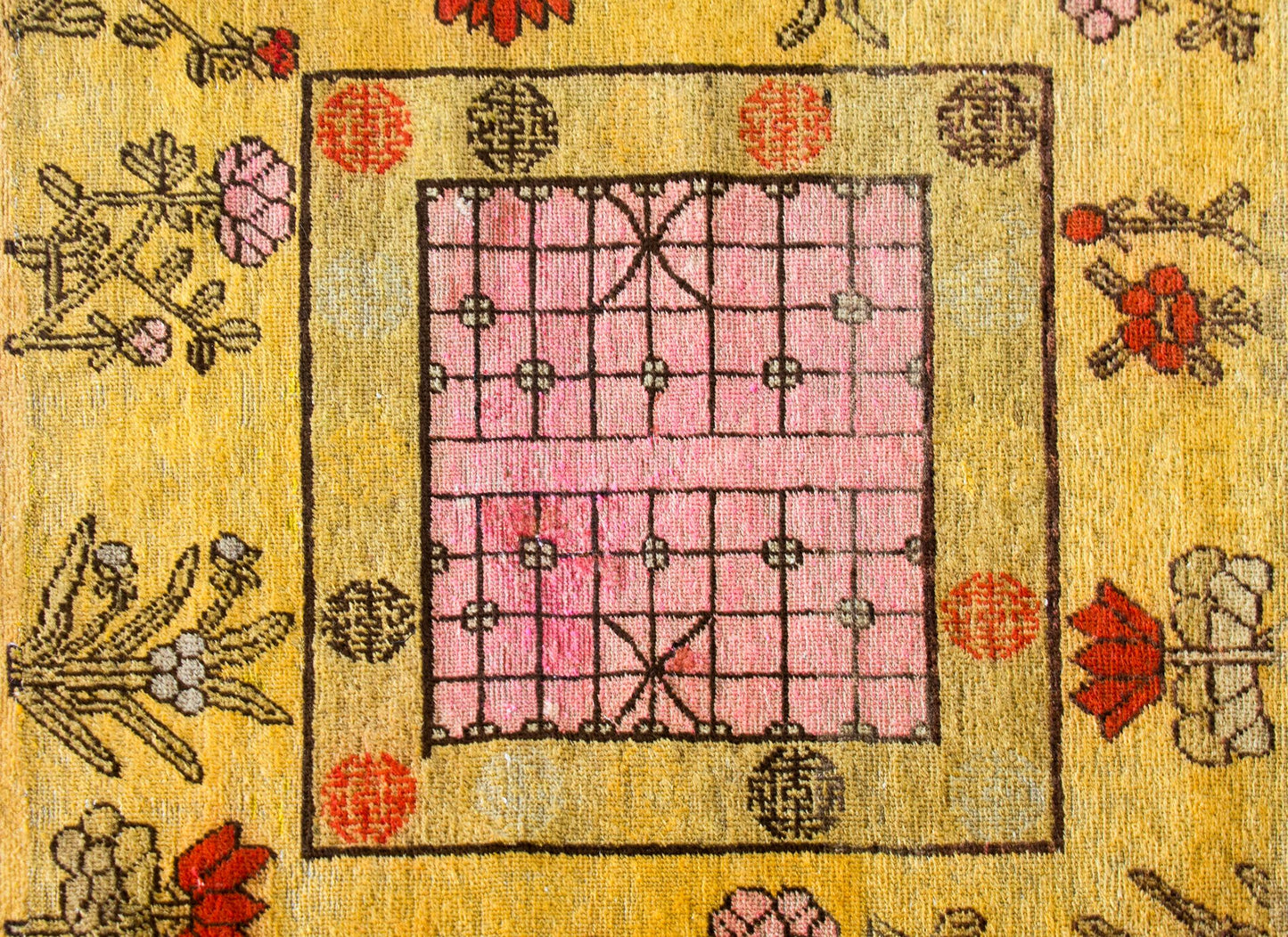 Early 20th Century Central Asian Samarghand Rug For Sale