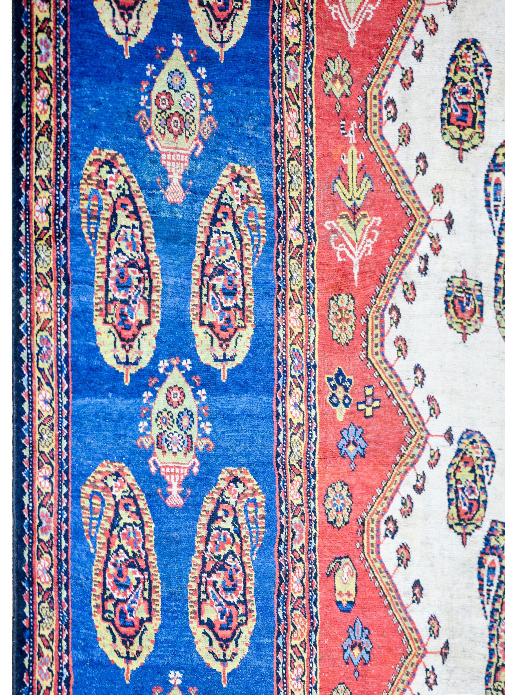 Early 20th Century Khamseh Rug For Sale