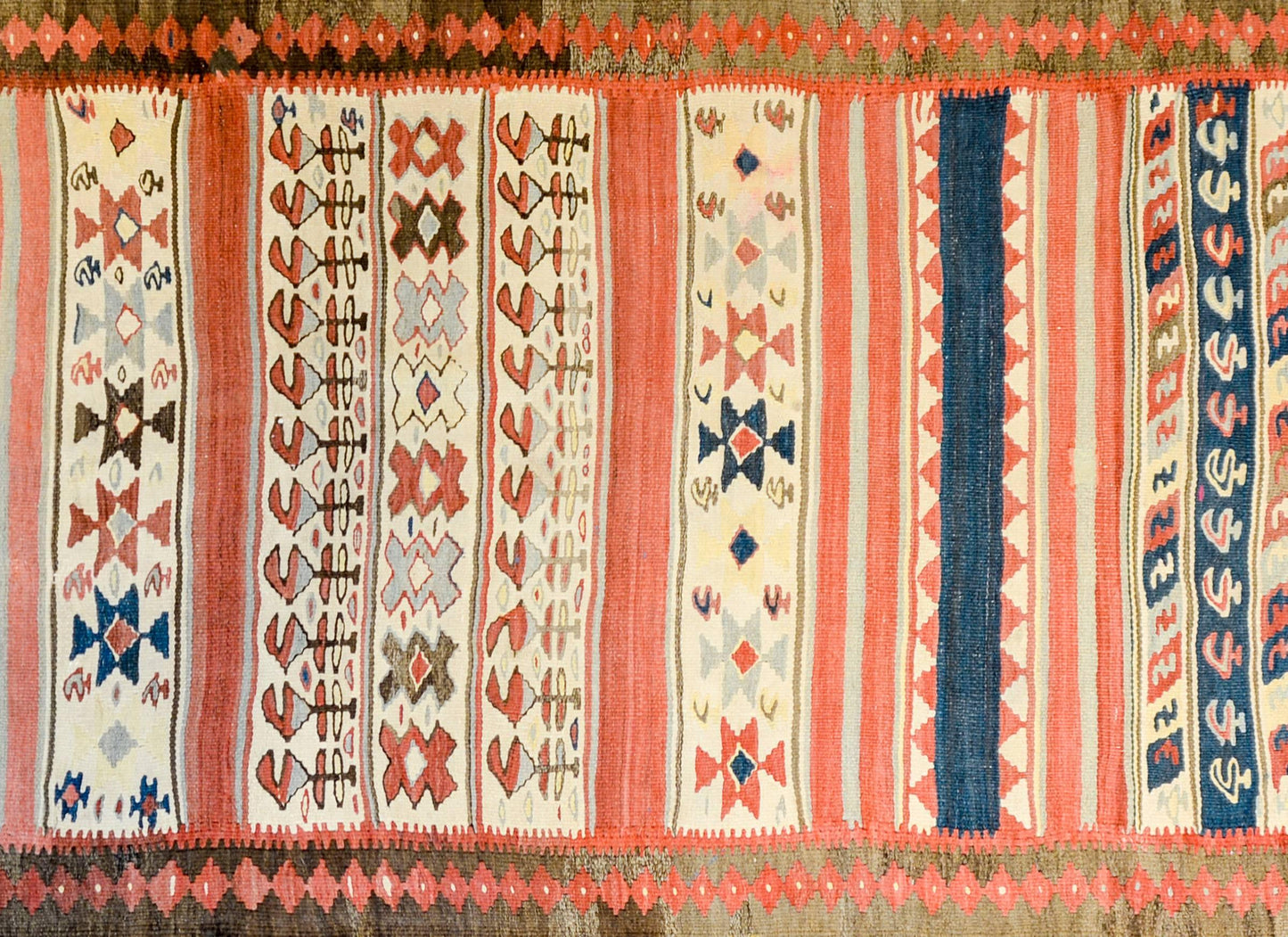Beautiful Early 20th Century Zarand Kilim Runner For Sale