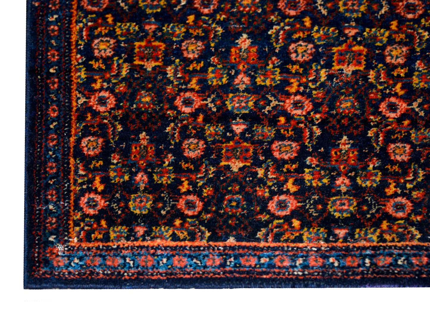 Early 20th Century Persian Senneh Rug For Sale