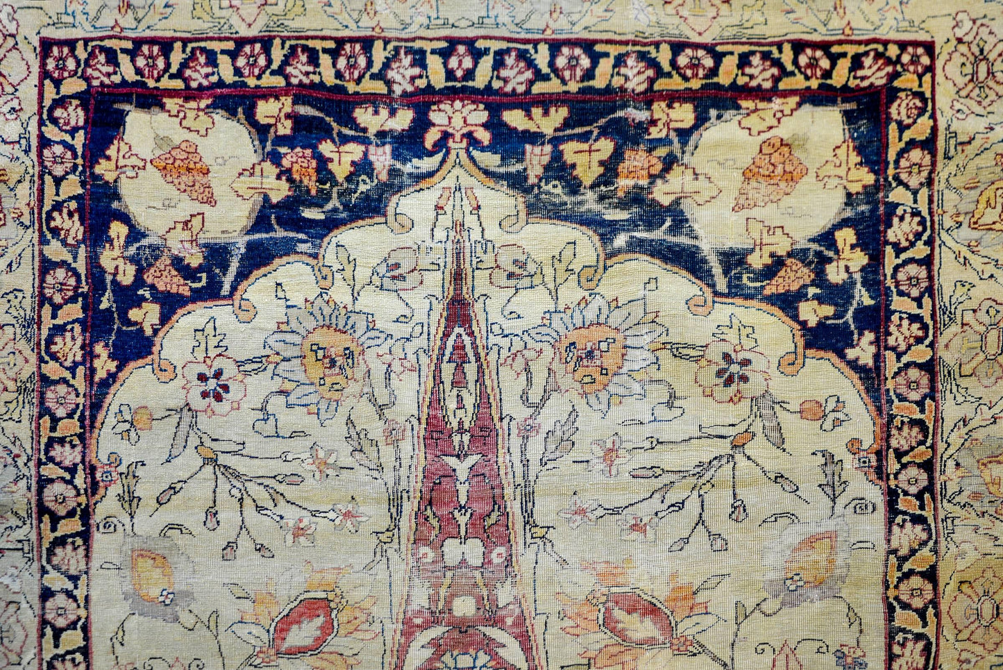 Exceptional Late 19th Century Lavar Kirman Rug For Sale