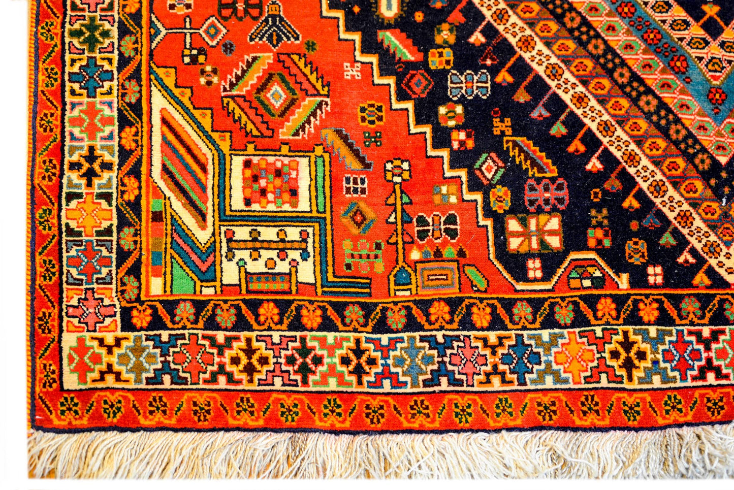 Brilliant Mid-20th Century Shiraz Rug For Sale