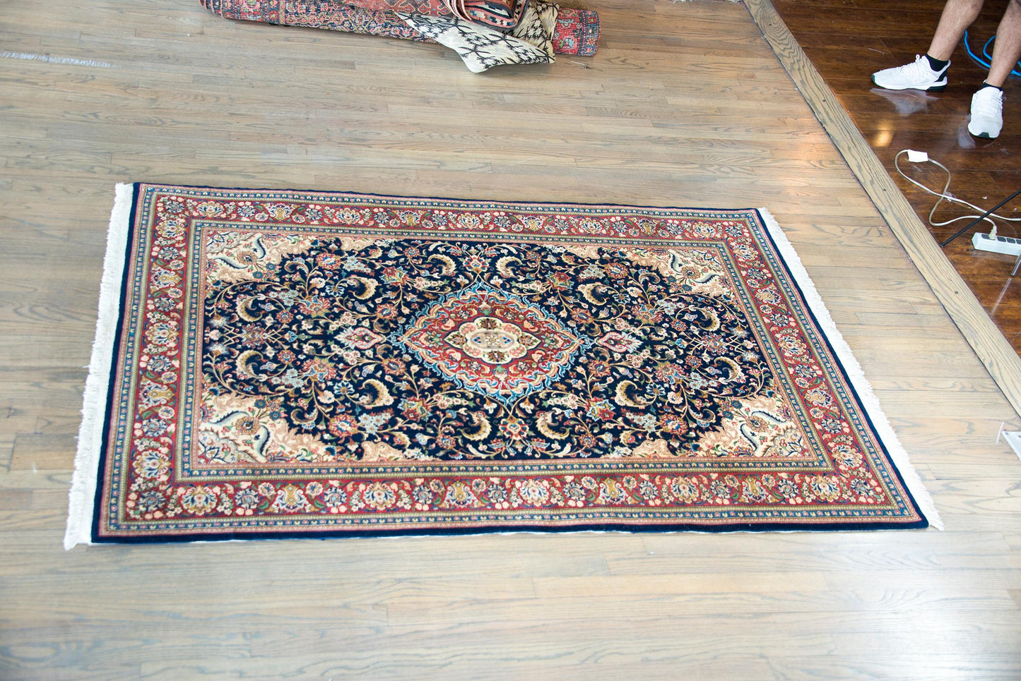 Vintage Persian Kashan Rug For Sale