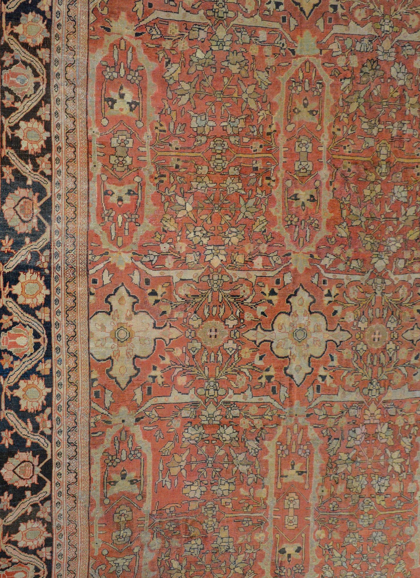 Outstanding Early 20th Century Palatial Sultanabad Rug For Sale