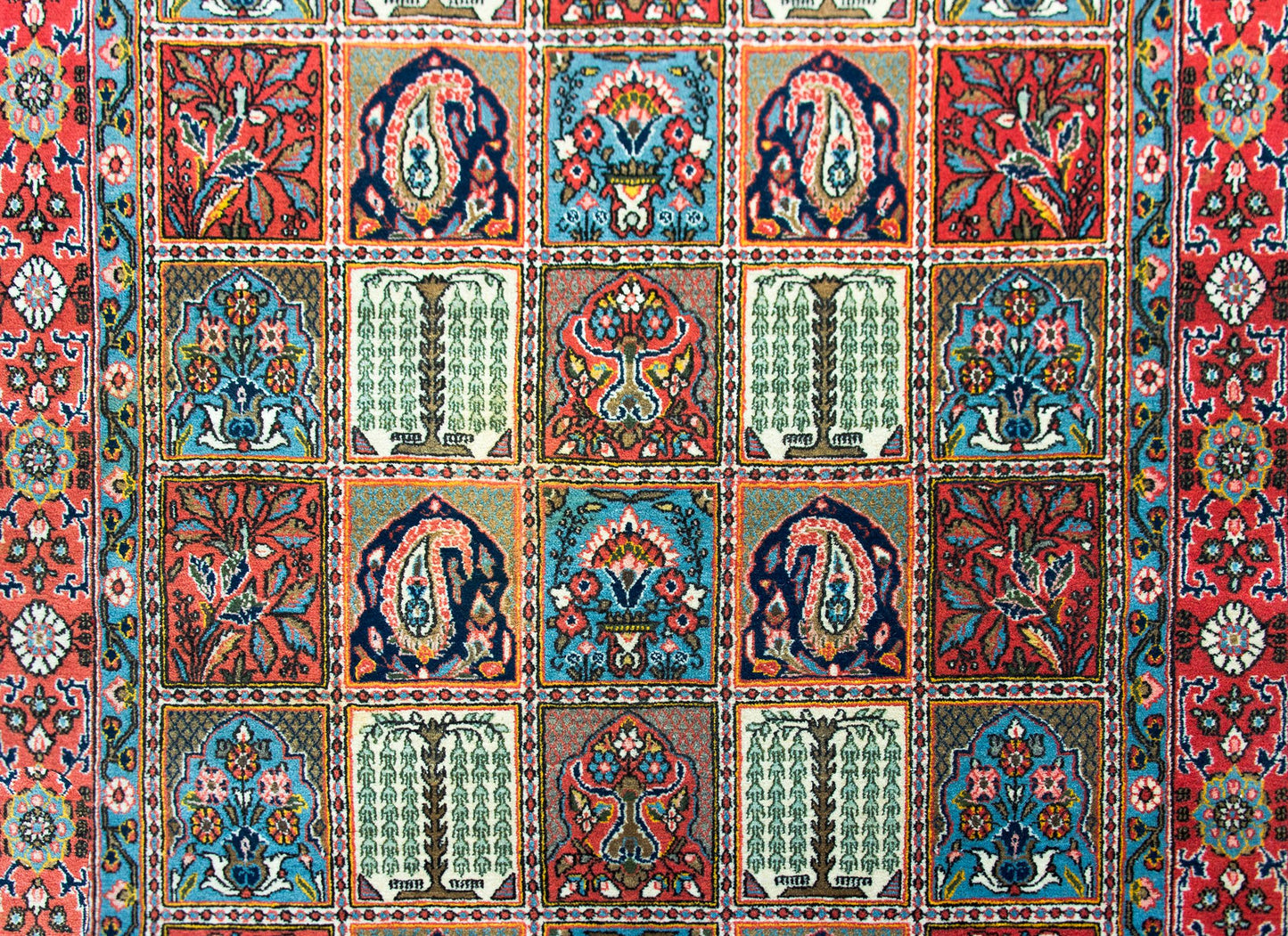 Vintage Persian Bakhtiari Rug For Sale