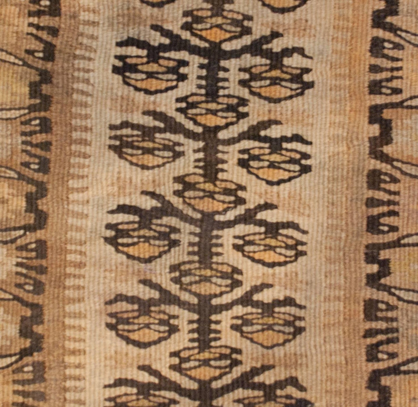 Beautiful Early 20th Century Qazvin Kilim For Sale