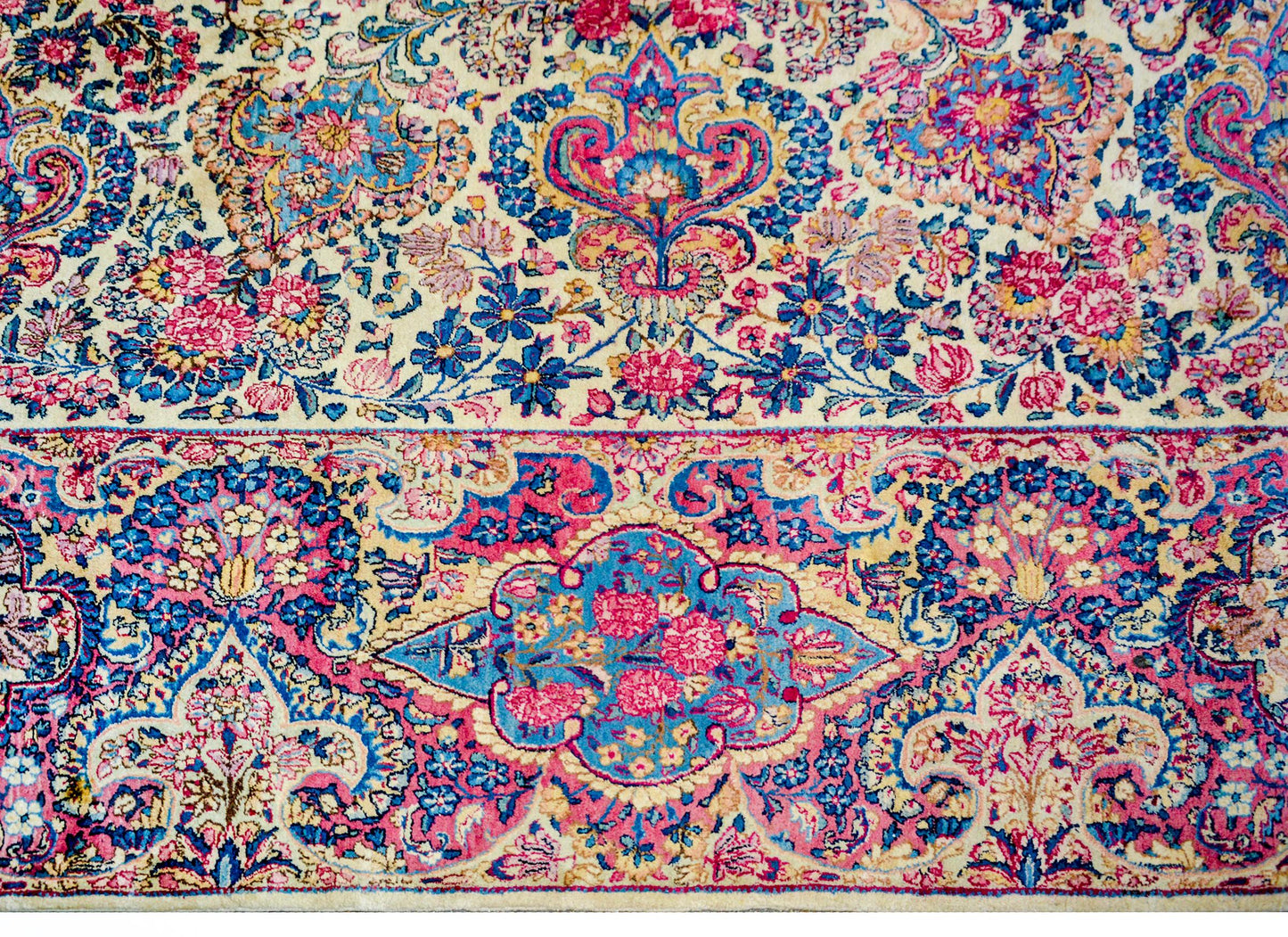 Exquisite Early 20th Century Lavar Kirman Rug For Sale