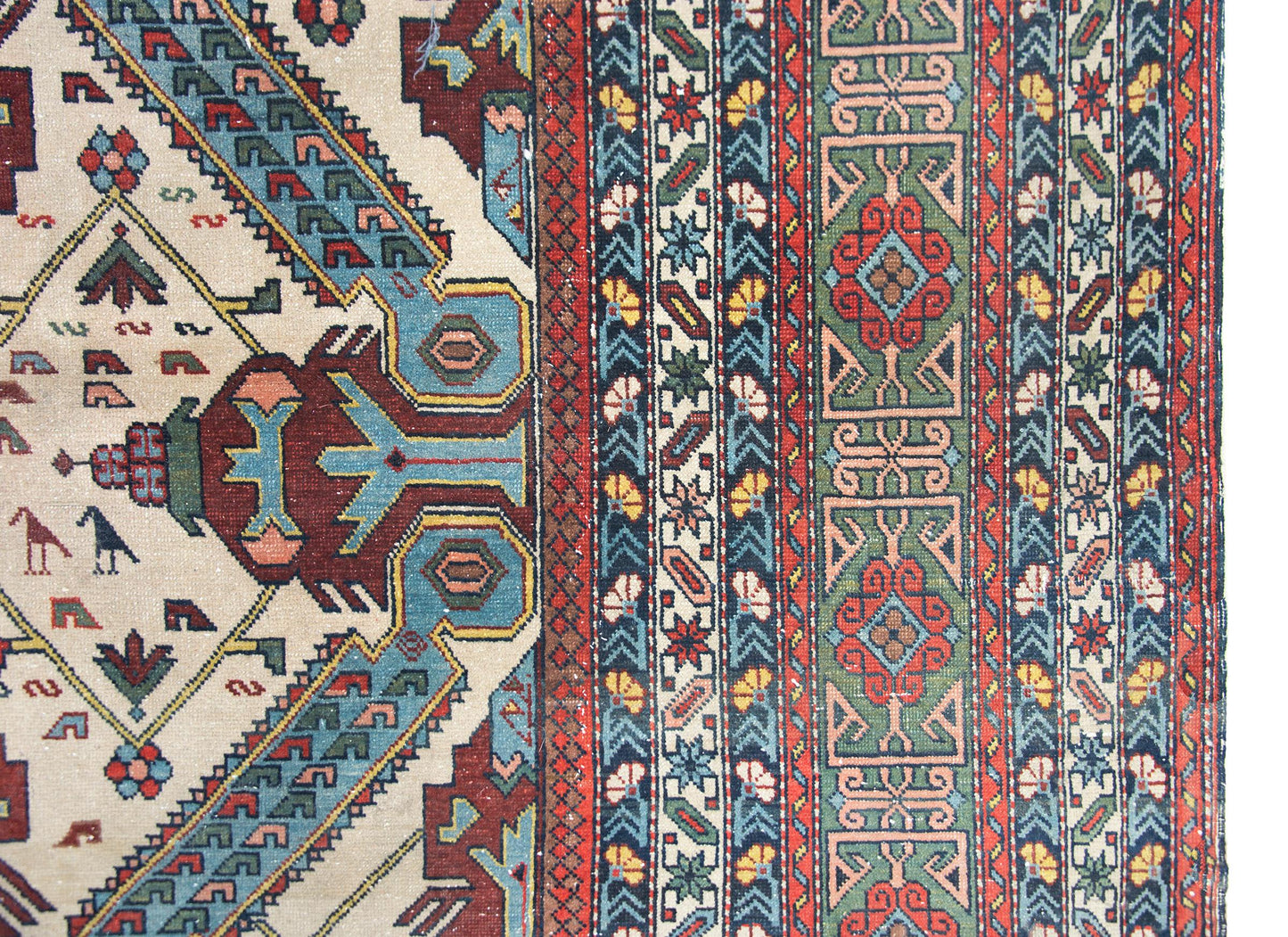 Early 20th Century Persian Ardabil Rug For Sale