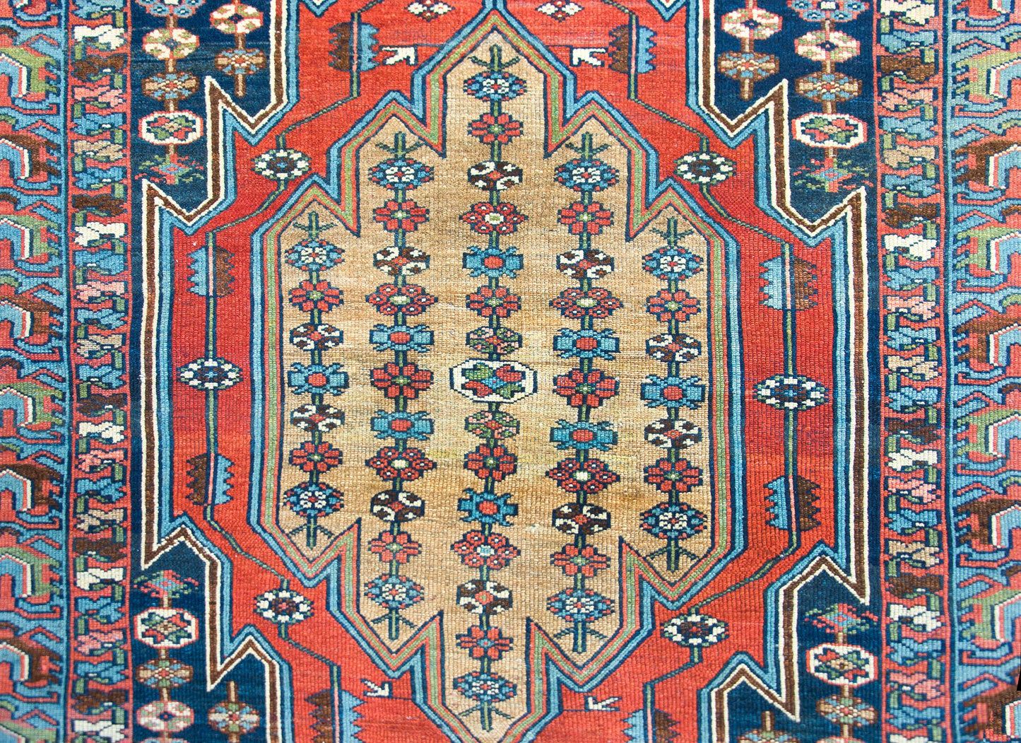 Early 20th Century Persian Mazleghan Rug For Sale
