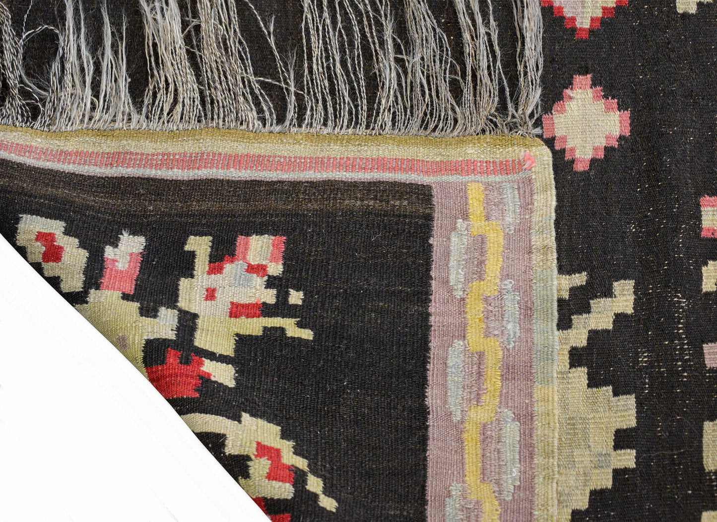 Early 20th Century Bessarabian Kilim For Sale