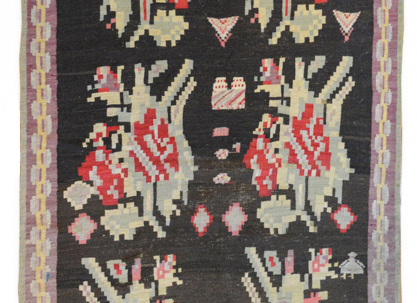 Early 20th Century Bessarabian Kilim For Sale