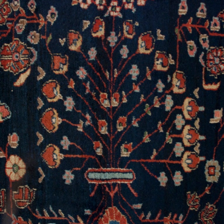 Early 20th Century Saruk Mahajan Carpet For Sale