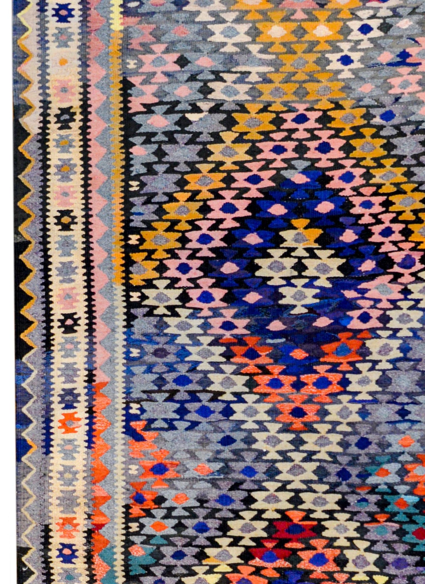 Early 20th Century Qazvin Kilim Rug For Sale