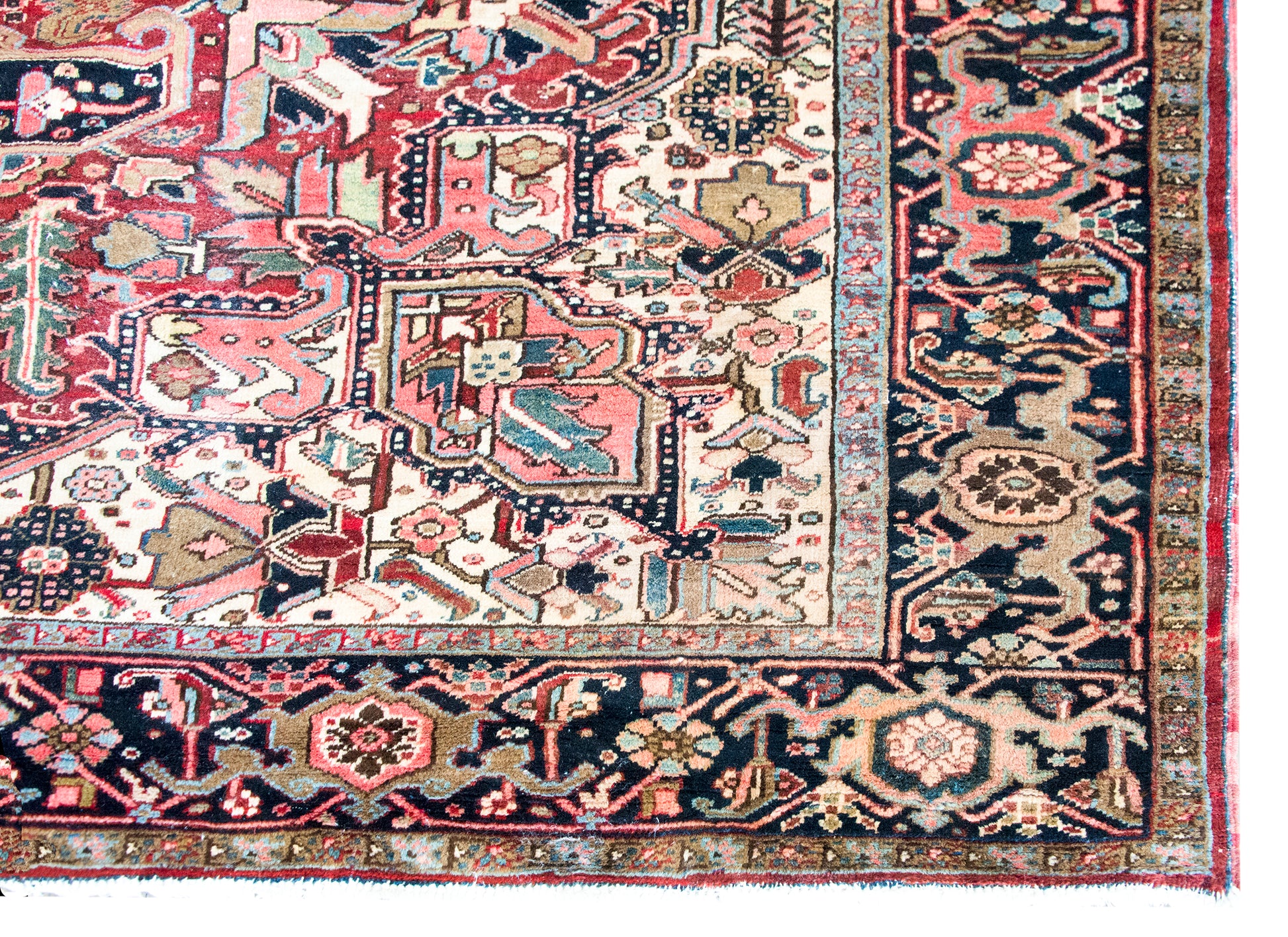 Mid 20th Century Persian Heriz Rug For Sale