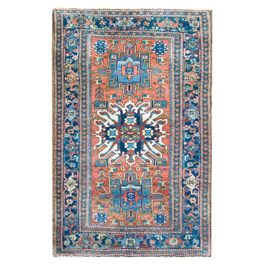 Early 20th Century Persian Heriz Rug For Sale