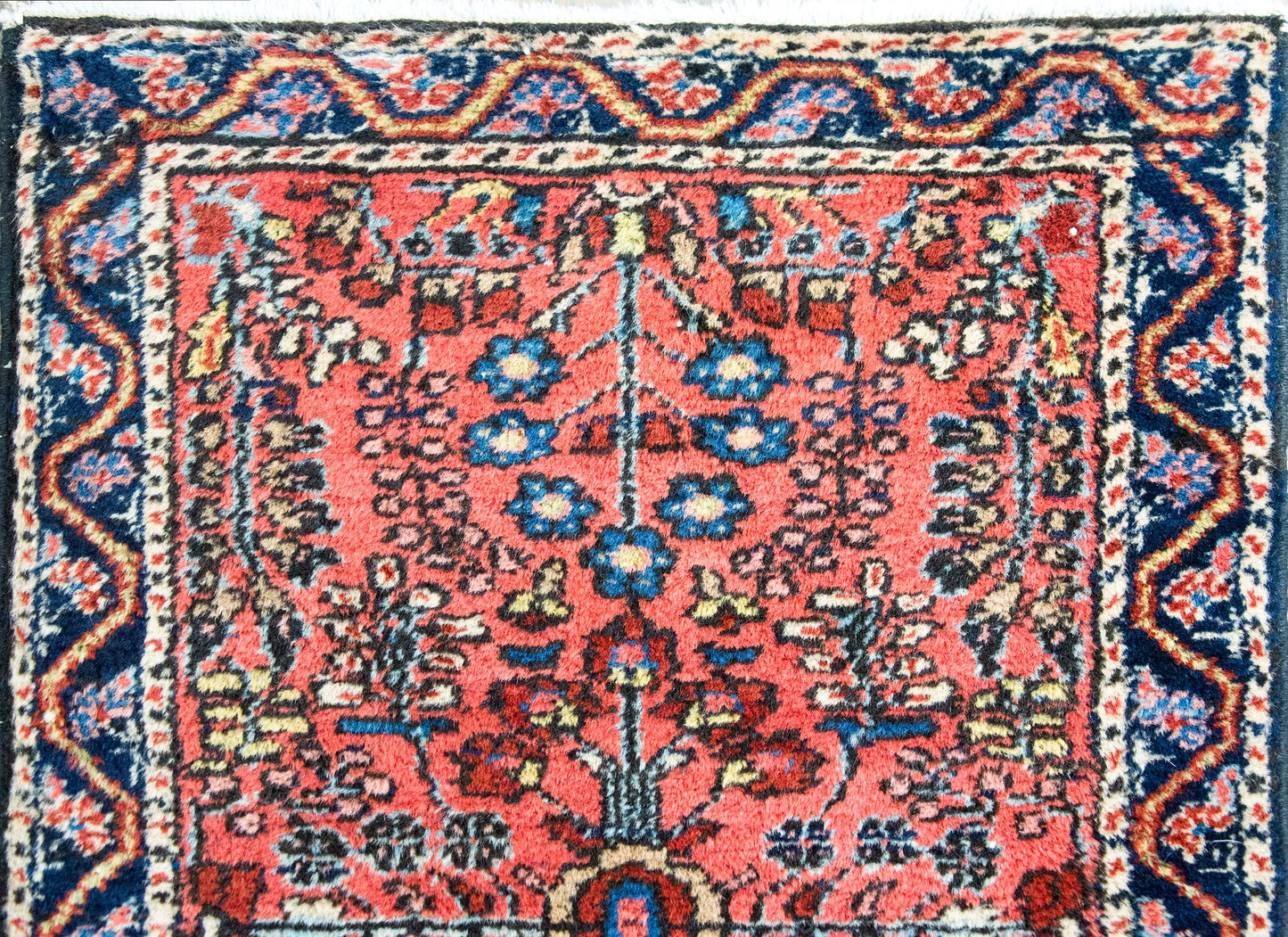 Early 20th Century Persian Sarouk Rug