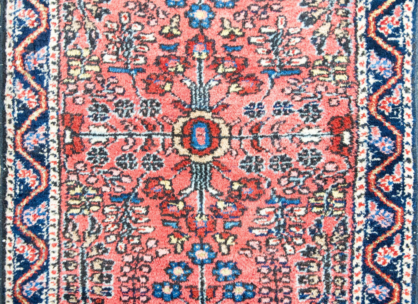 Early 20th Century Persian Sarouk Rug
