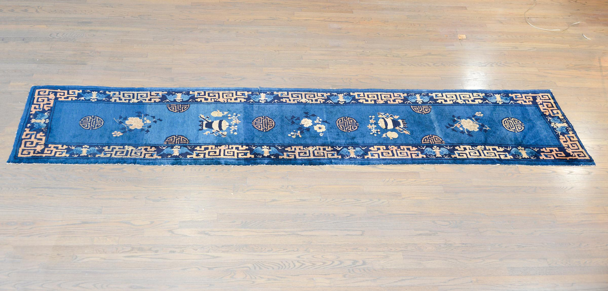 Early 20th Century Chinese Art Deco Runner For Sale