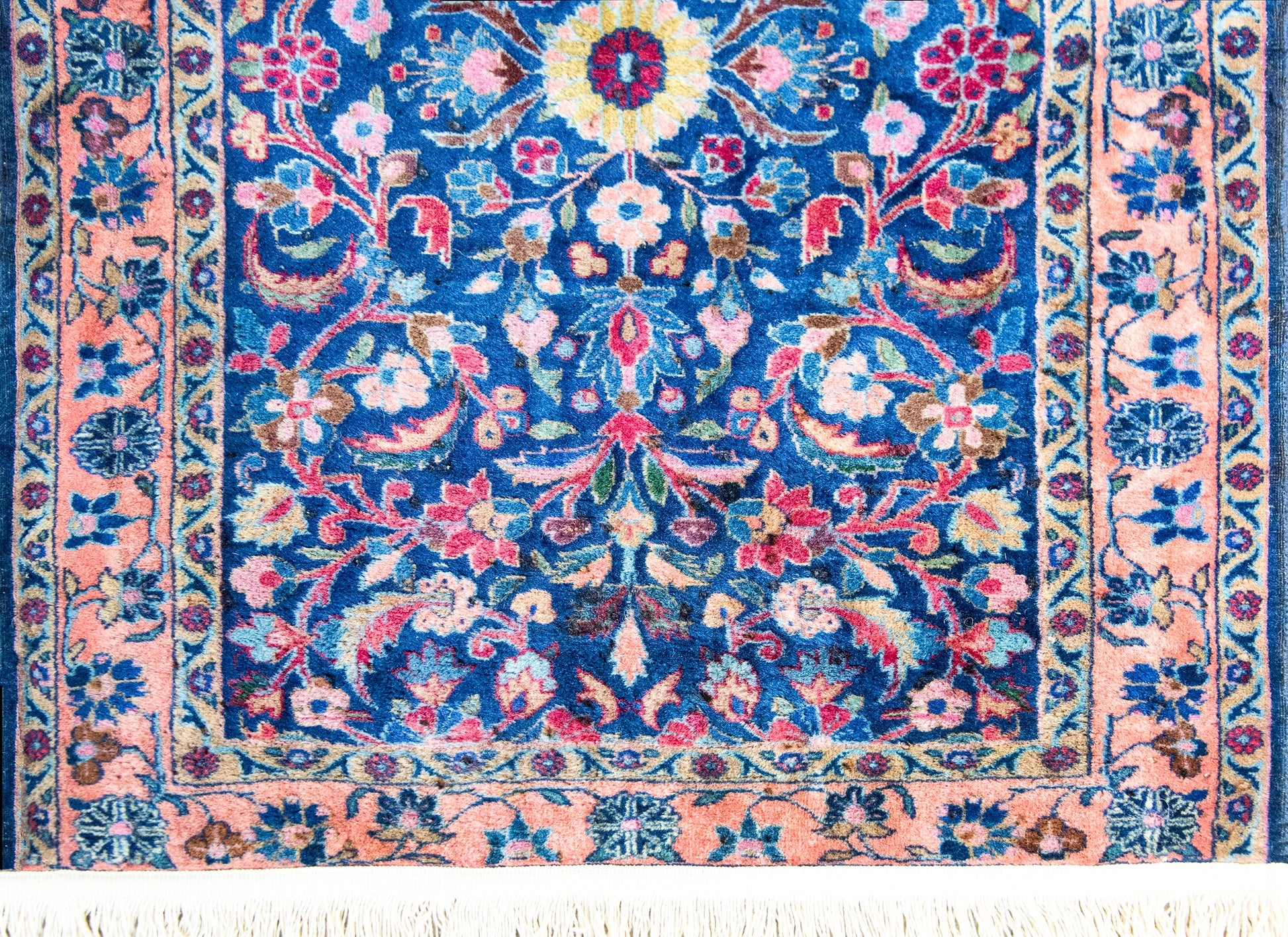 Early 20th Century Persian Kashan Rug For Sale