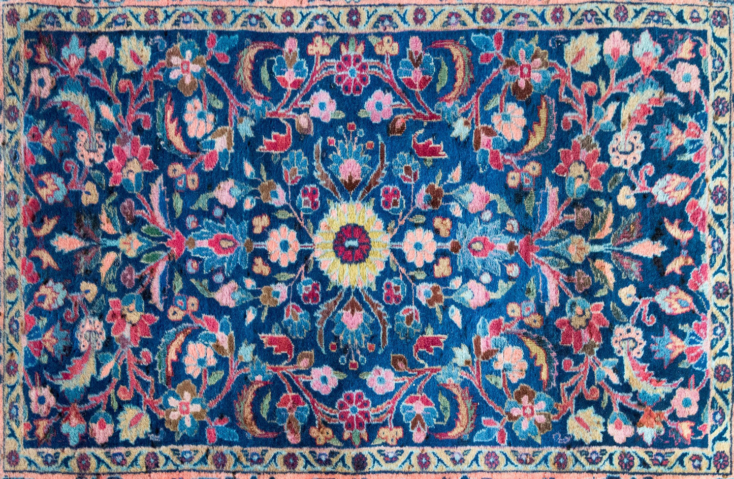 Early 20th Century Persian Kashan Rug For Sale