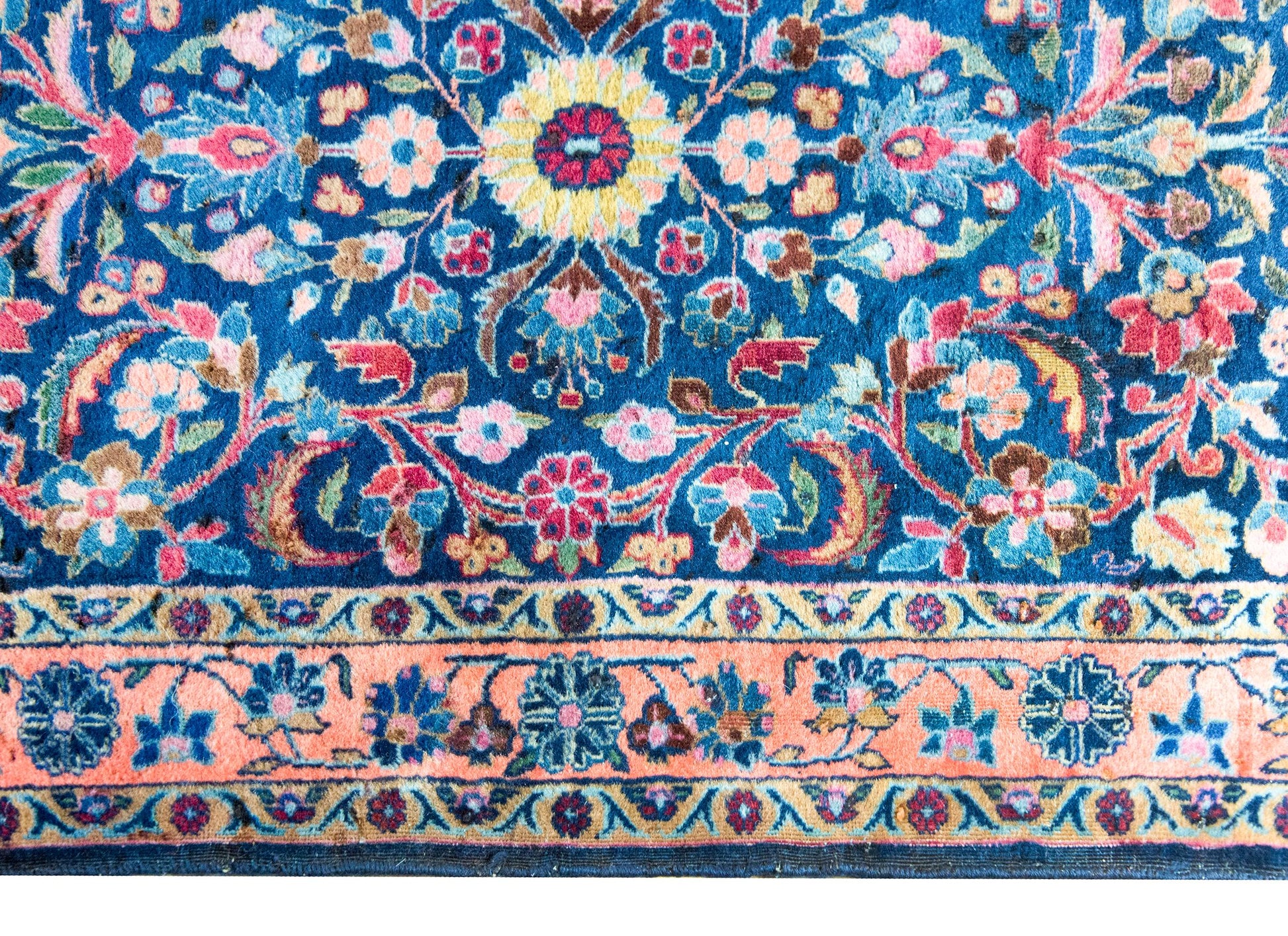 Early 20th Century Persian Kashan Rug For Sale