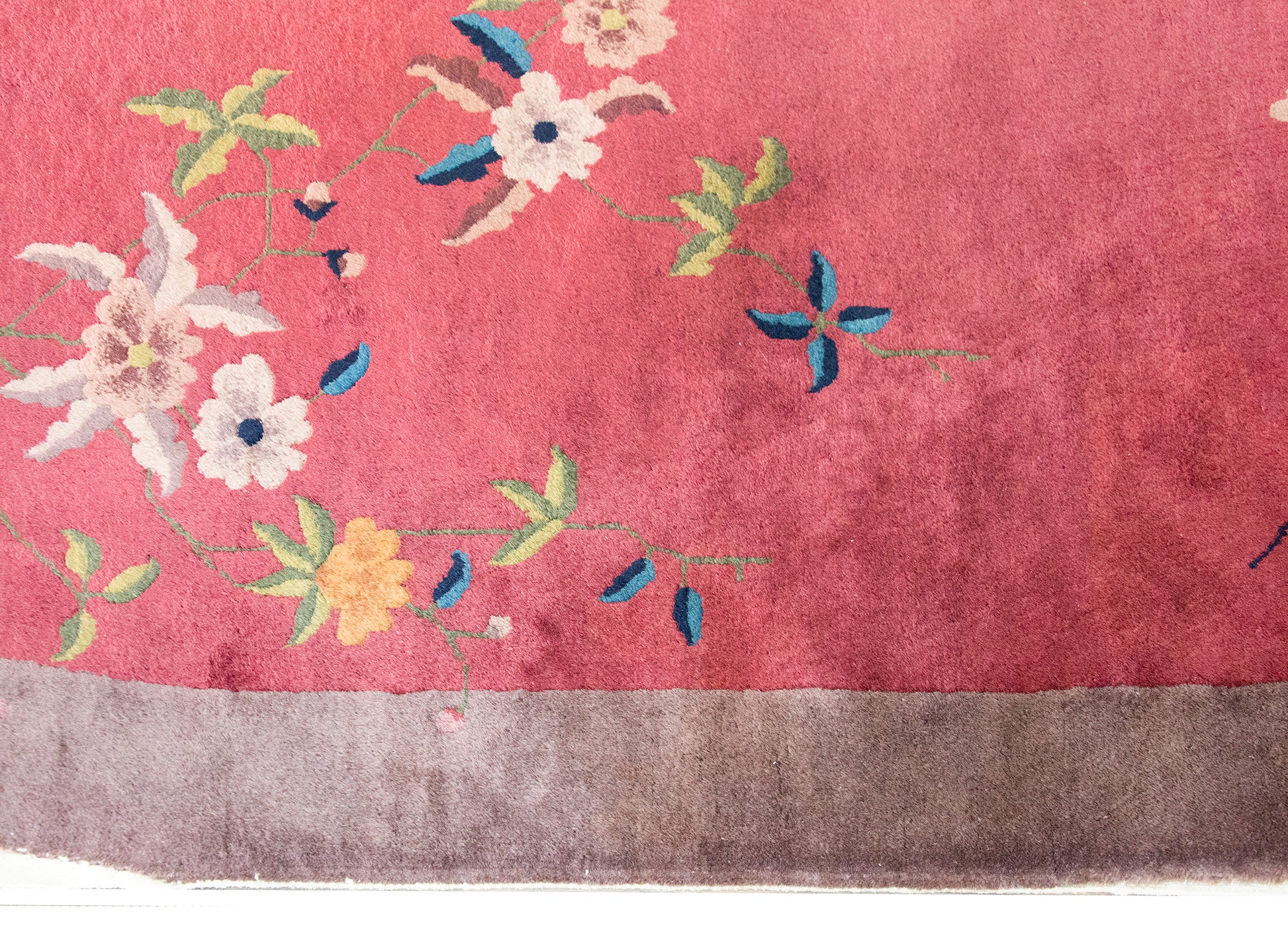 Early 20th Century Chinese Art Deco Rug For Sale