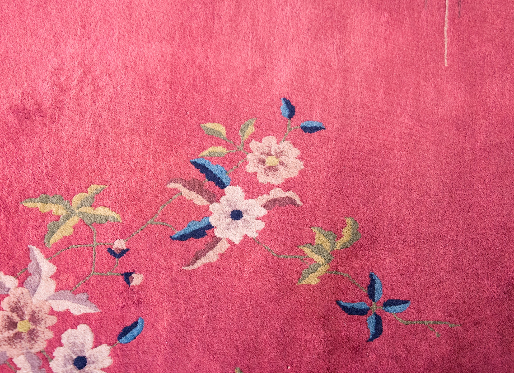 Early 20th Century Chinese Art Deco Rug For Sale
