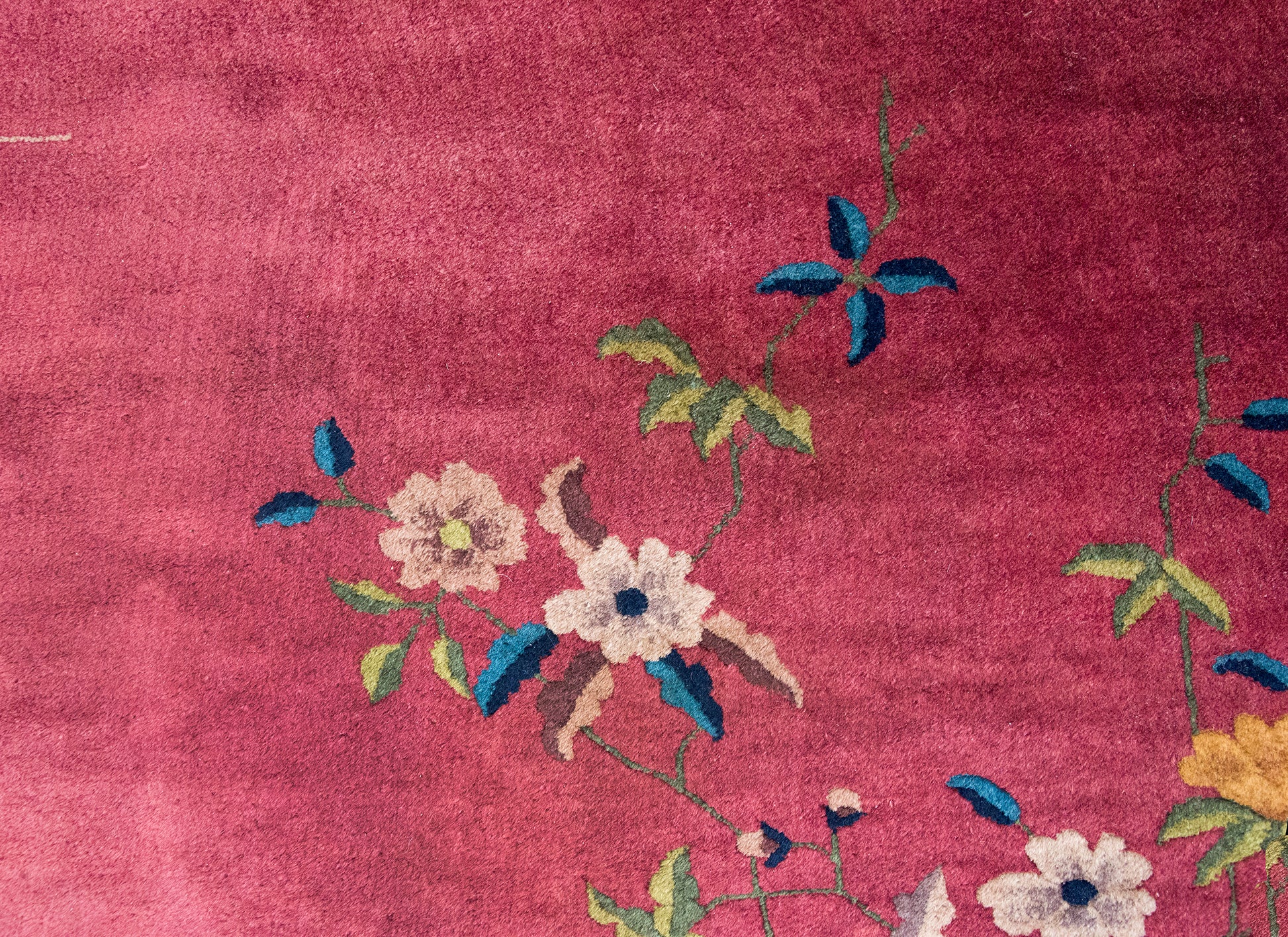 Early 20th Century Chinese Art Deco Rug For Sale