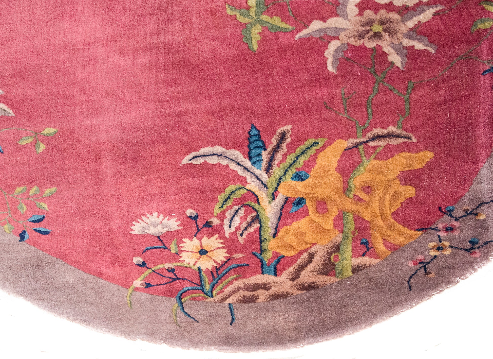 Early 20th Century Chinese Art Deco Rug For Sale