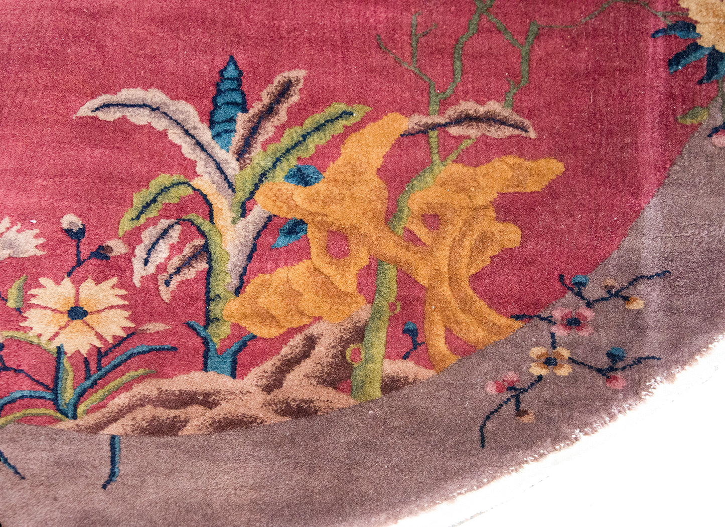 Early 20th Century Chinese Art Deco Rug For Sale