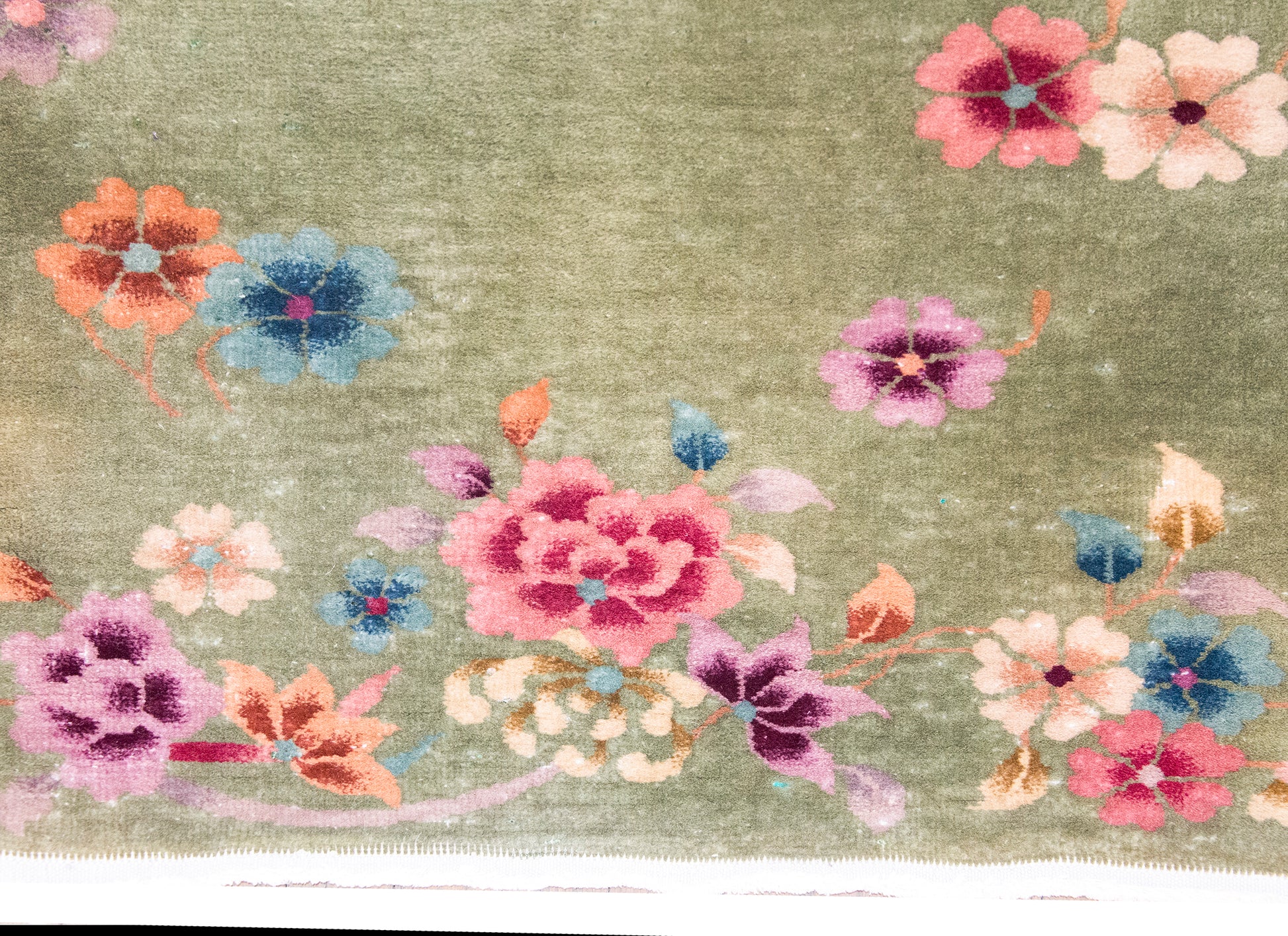 Mid 20th Century Chinese Art Deco Rug For Sale