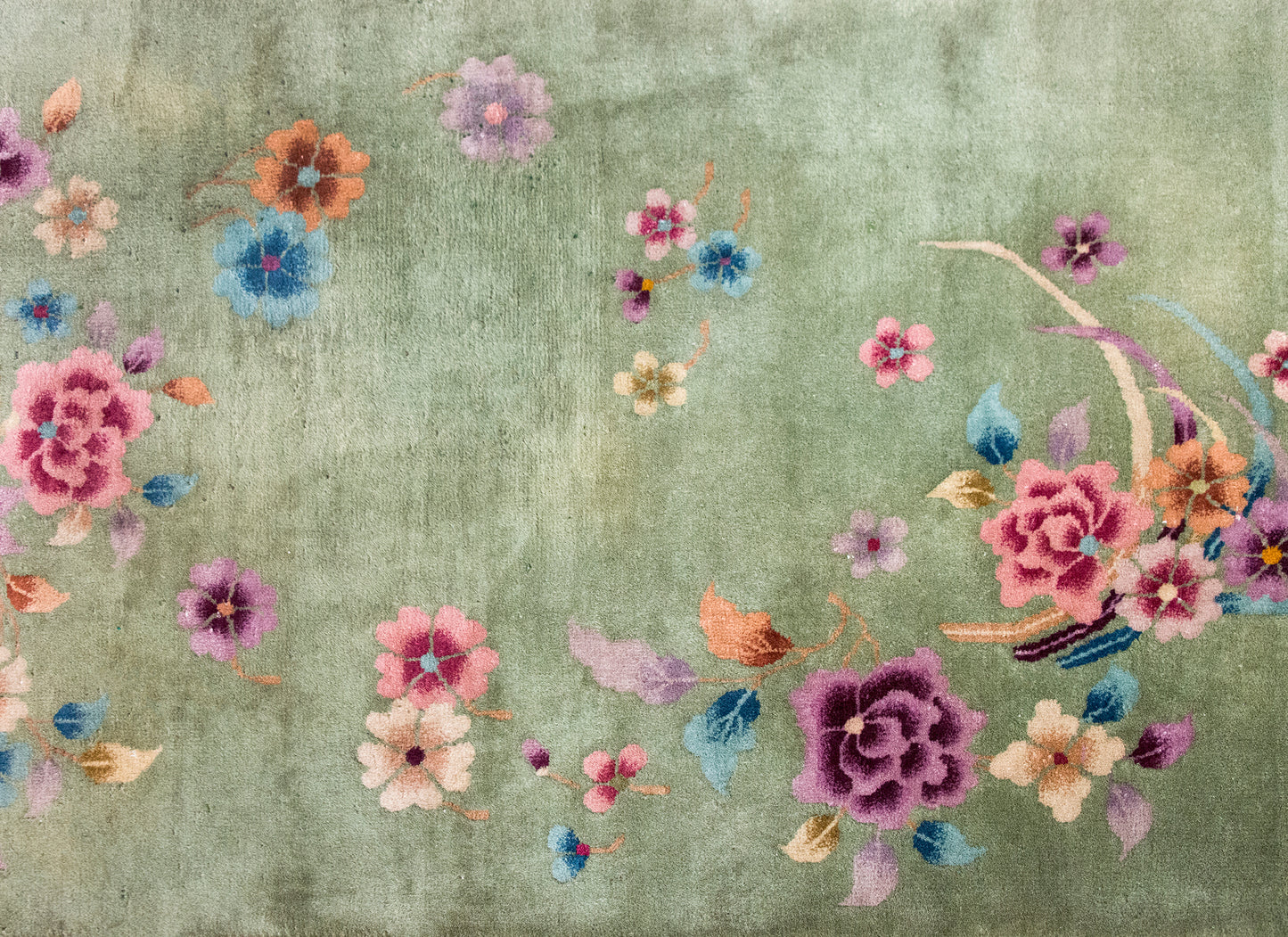 Mid 20th Century Chinese Art Deco Rug For Sale