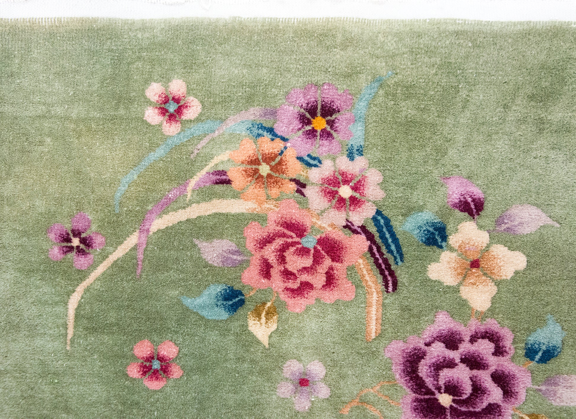 Mid 20th Century Chinese Art Deco Rug For Sale