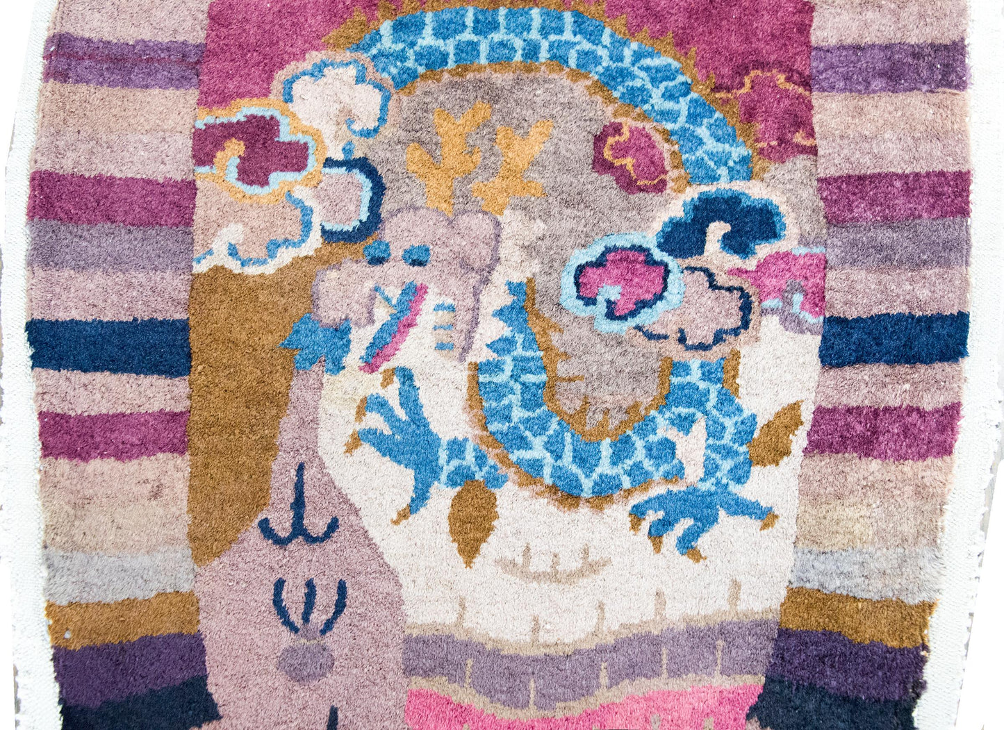 Early 20th Century Chinese Art Deco Oval Rug