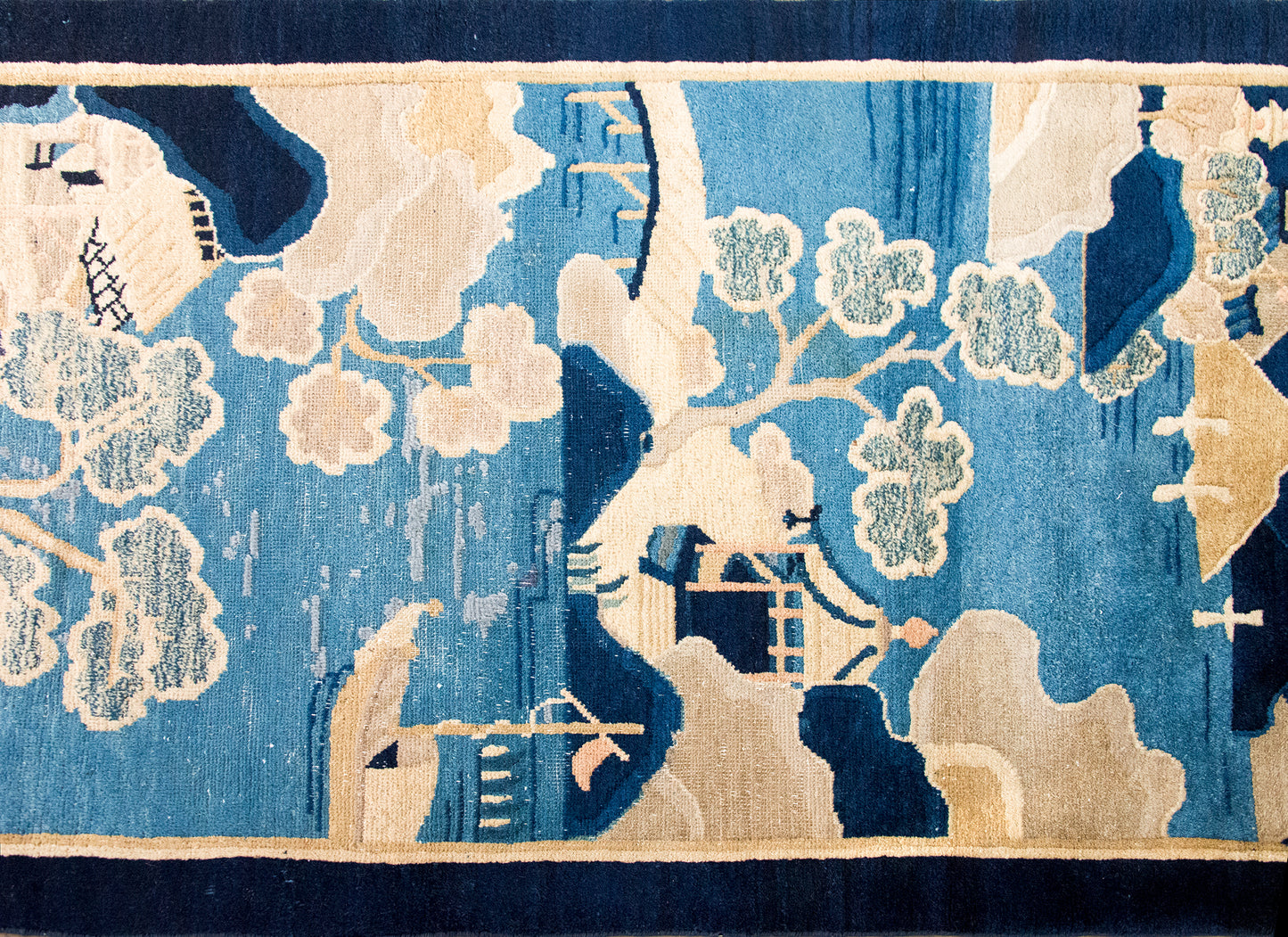 Early 20th Century Chinese Art Deco Chris Rug For Sale