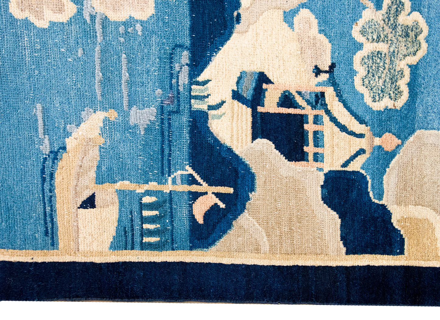 Early 20th Century Chinese Art Deco Chris Rug For Sale