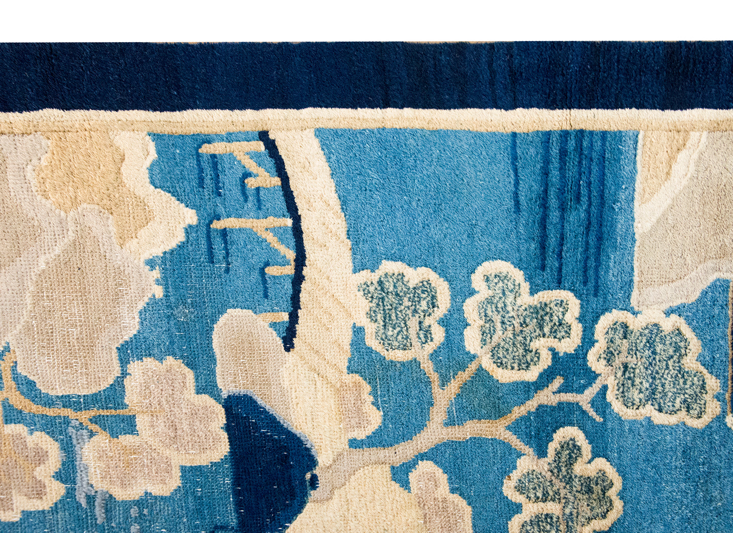 Early 20th Century Chinese Art Deco Chris Rug For Sale