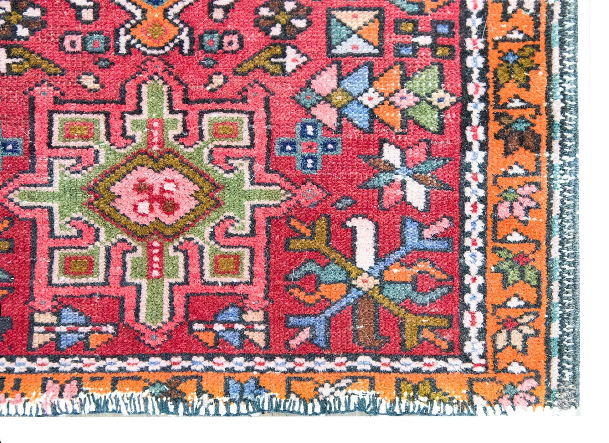 Early 20th Century Persian Heriz Rug For Sale