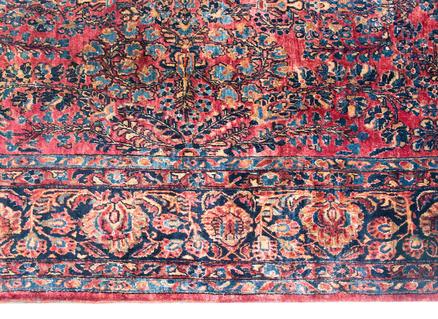 Early 20th Century Persian Sarouk Rug
